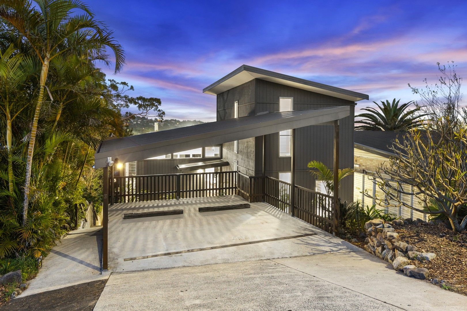 8 Lagoon View Road, Cromer NSW 2099, Image 0