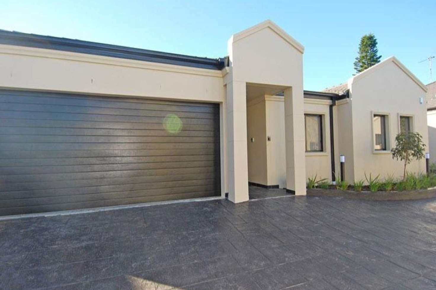 3 bedrooms Villa in 3/80 Belmont Street SUTHERLAND NSW, 2232