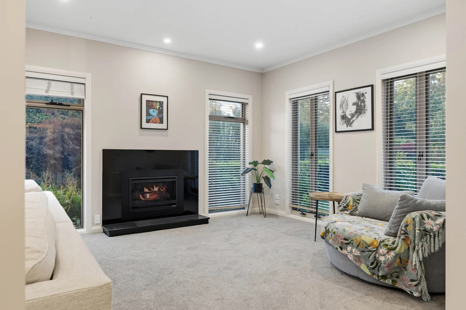 Additional image 3 of 7 St Glens Way, Lake Gardens VIC 3355