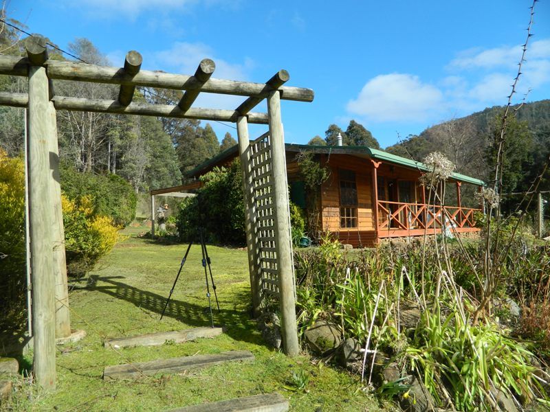 126 White Timber Road, Lachlan TAS 7140, Image 0