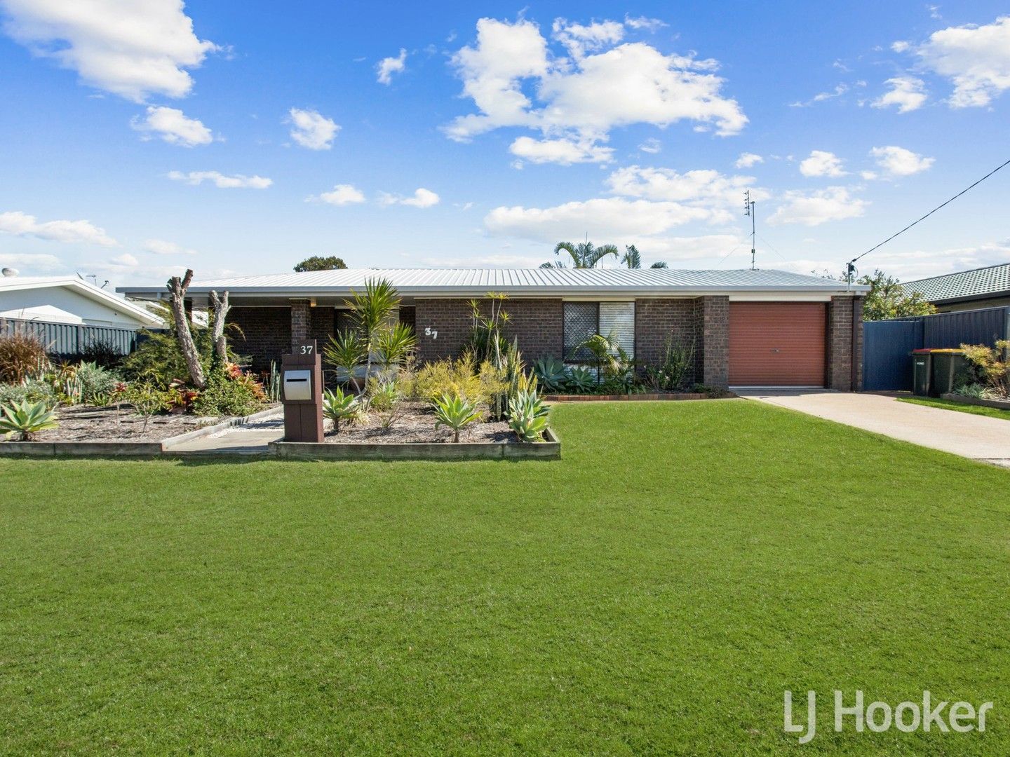 37 William Street, Urangan QLD 4655, Image 0