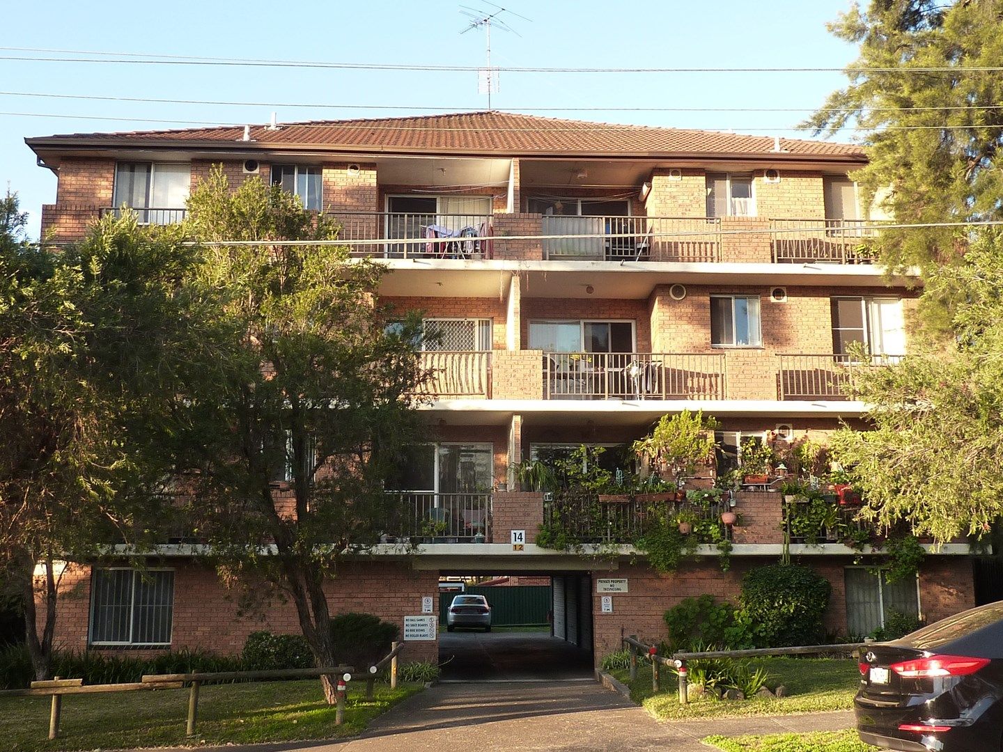 2 bedrooms Apartment / Unit / Flat in 2/12-14 HIGH STREET CARLTON NSW, 2218