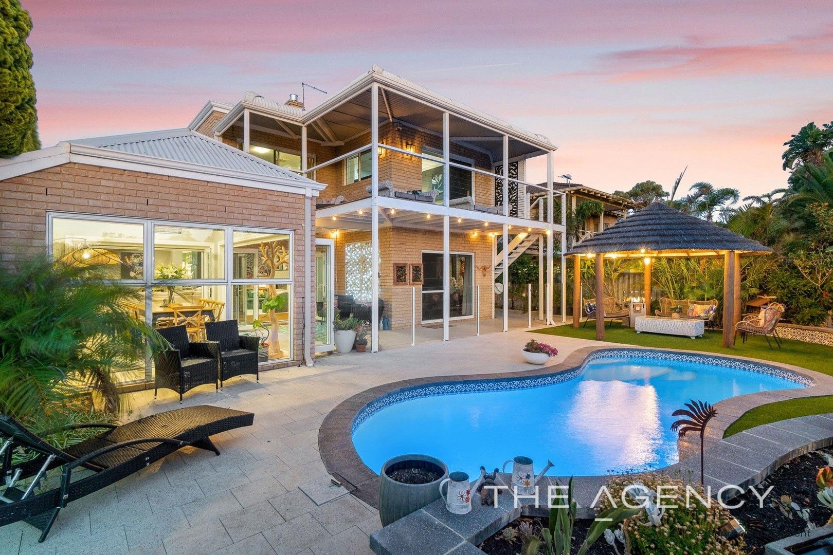 4 bedrooms House in 9 Princeville Tor CONNOLLY WA, 6027