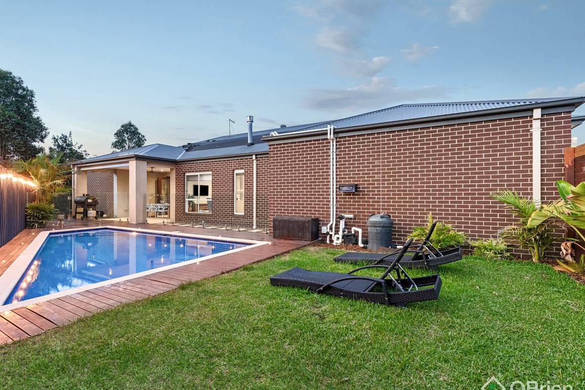 Picture of 23 Merriwee Chase, SANDHURST VIC 3977