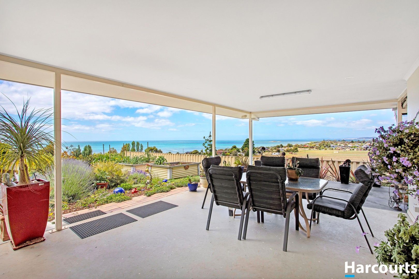 181 Penguin Road, West Ulverstone TAS 7315 Domain