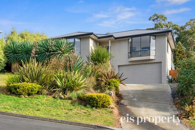 Picture of 11 Radiata Drive, LINDISFARNE TAS 7015