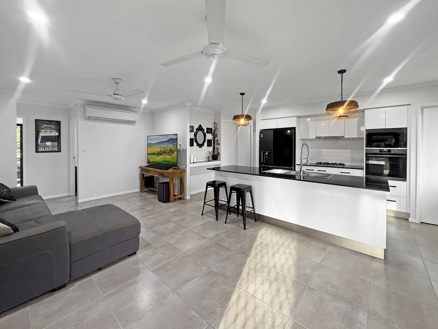 Additional image 3 of 3 Barnfield Street, Mount Low QLD 4818