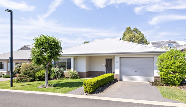 5/2 Glenabbey Drive, Dubbo NSW 2830