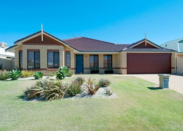 15 Mawson Grange, Lakelands WA 6180