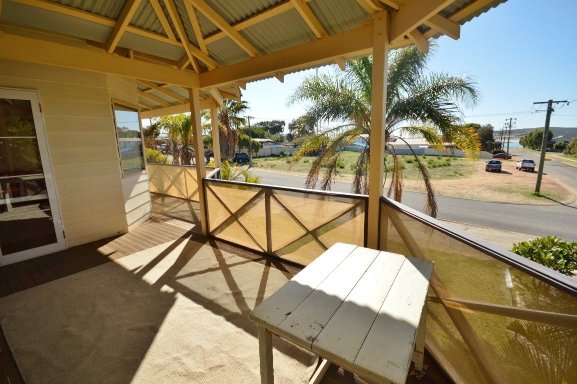 18 Glass Street, Kalbarri WA 6536 Domain