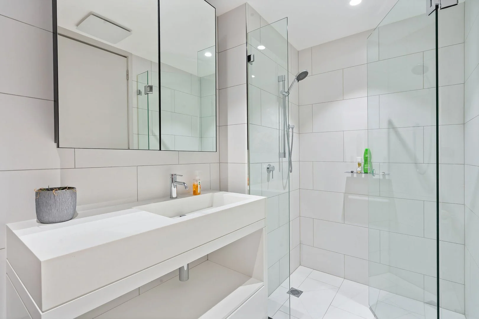 Additional image 8 of 2/10 Trevillian Quay, Kingston ACT 2604