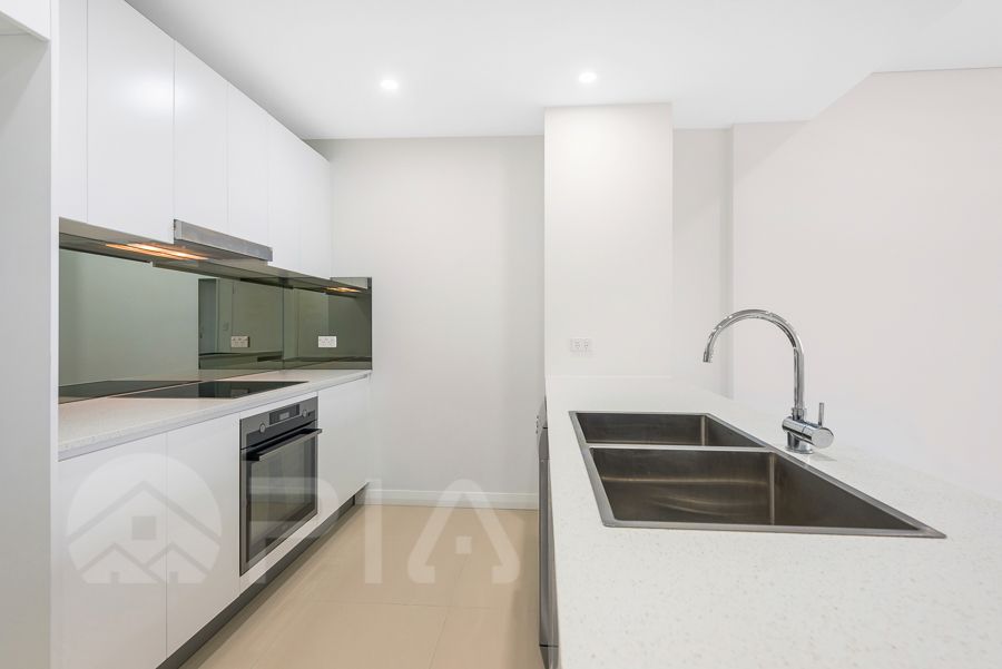 2 bedrooms Apartment / Unit / Flat in 1112/12 East Street GRANVILLE NSW, 2142
