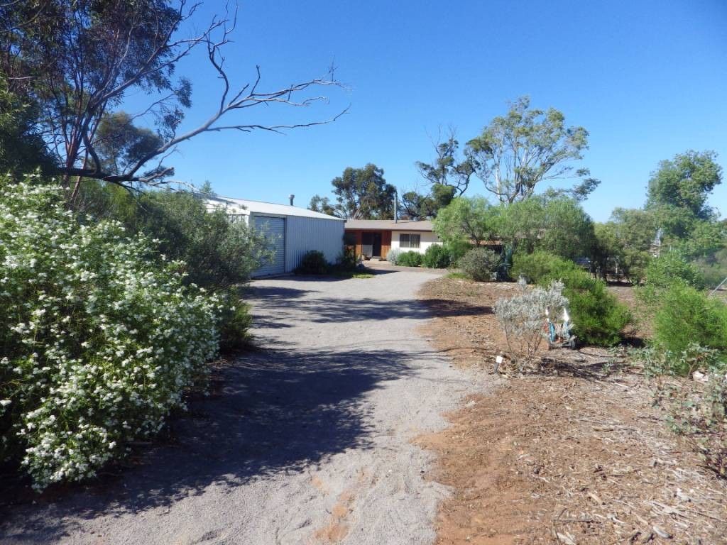 20 & 22 CHARLES AVENUE, Whyalla Norrie SA 5608, Image 2