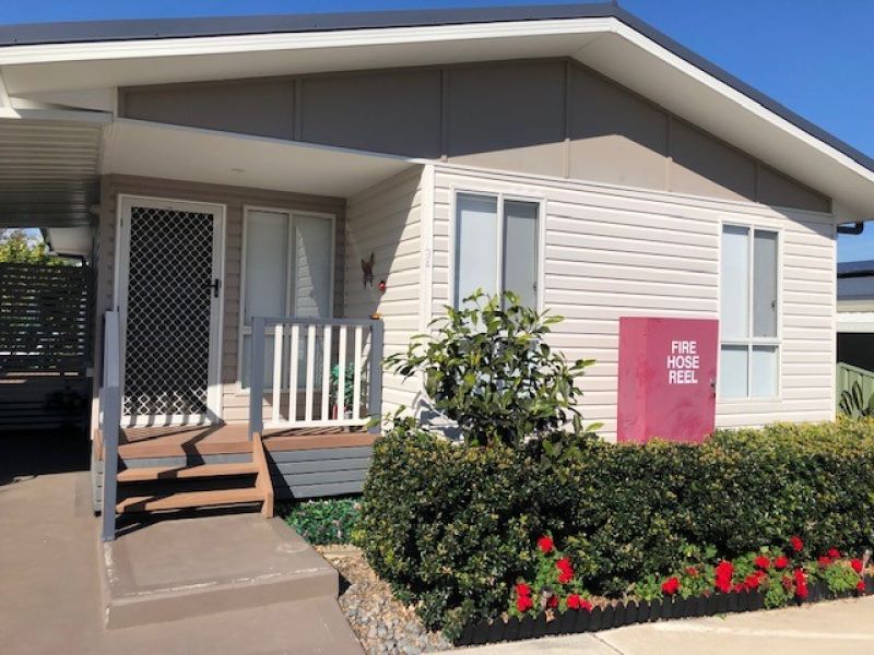 2 bedrooms House in 26 andrew road GREENBANK QLD, 4124