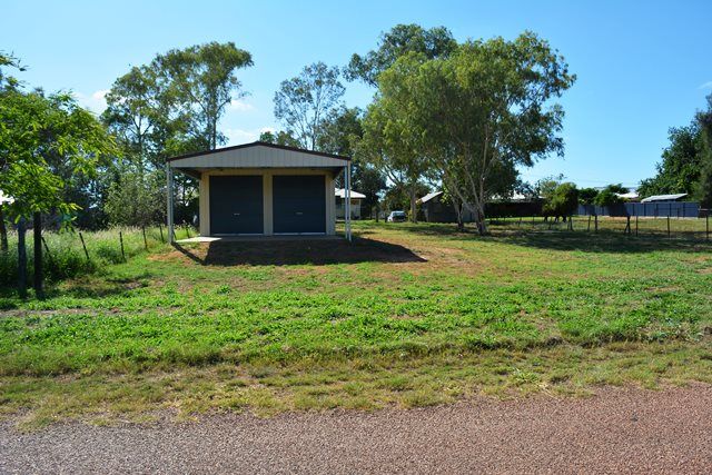 3 Bauhinia Lane, Blackall QLD 4472, Image 0