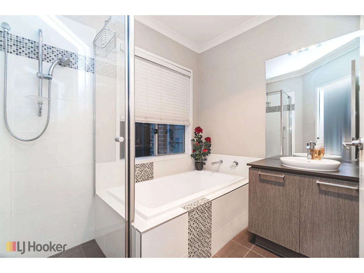 Additional image 9 of 18 Rainham Avenue, Craigieburn VIC 3064