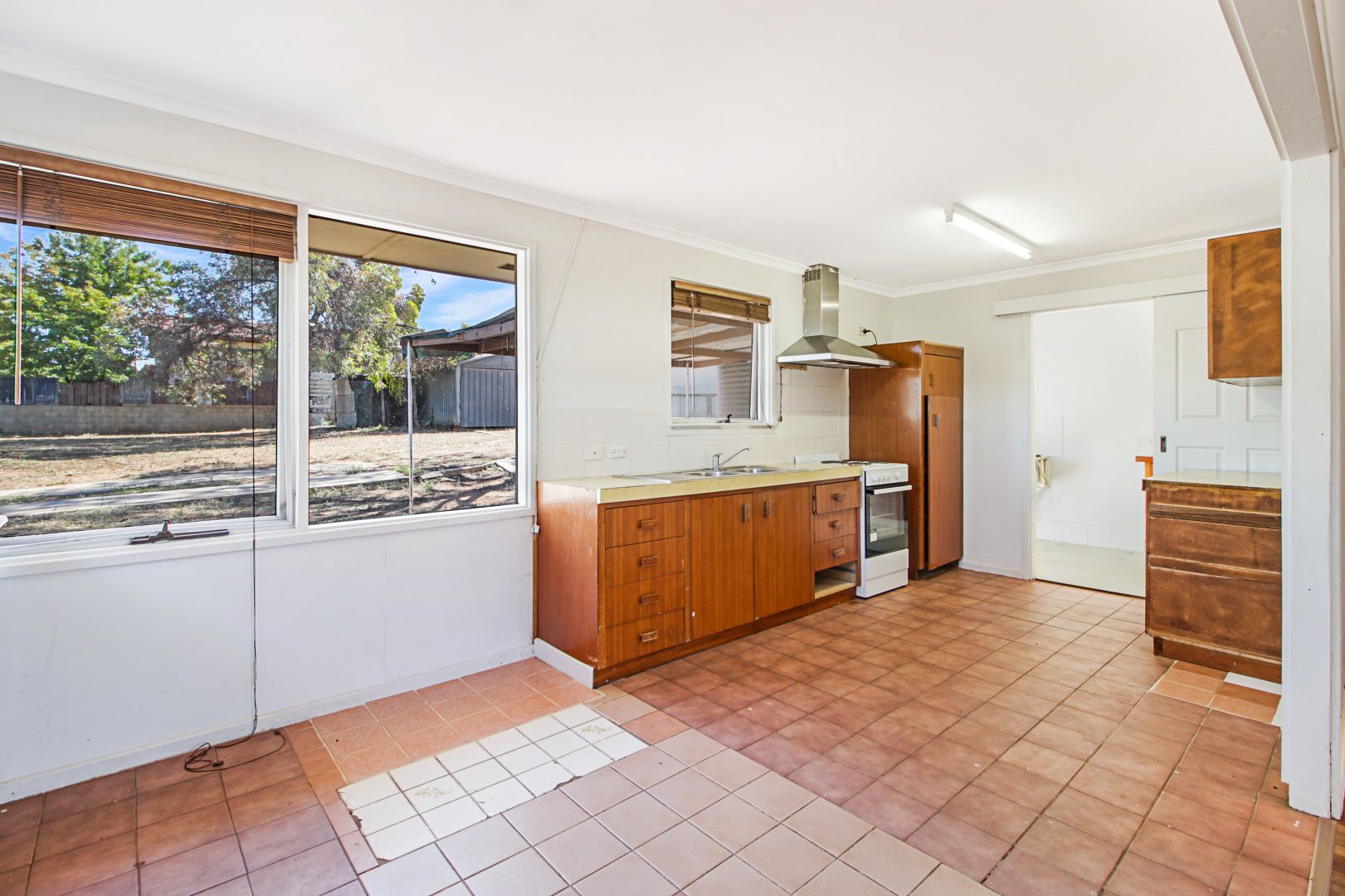 6 Joyce Avenue, Paringa SA 5340, Image 2