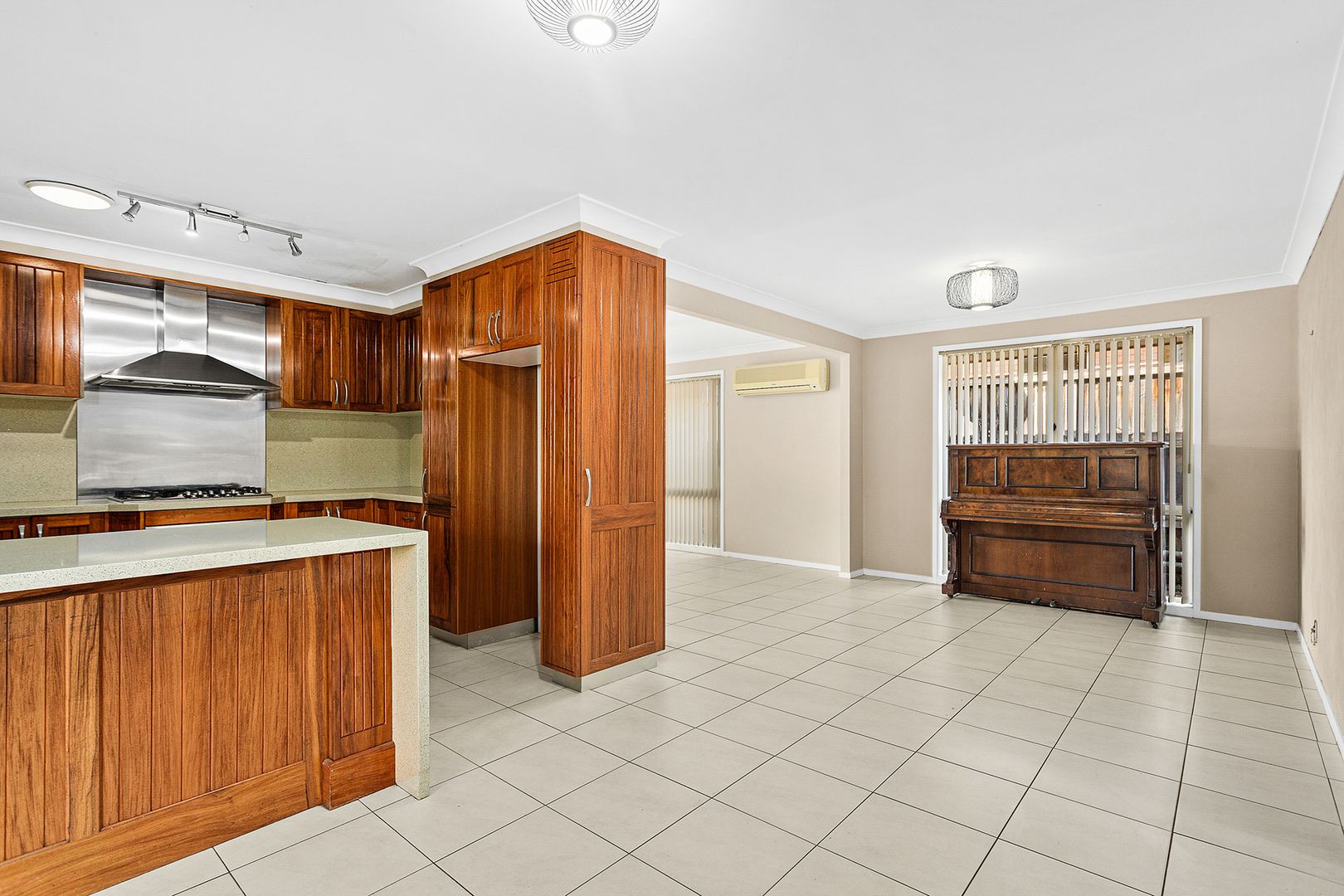 20 Glenlee Drive, Horsley NSW 2530, Image 2