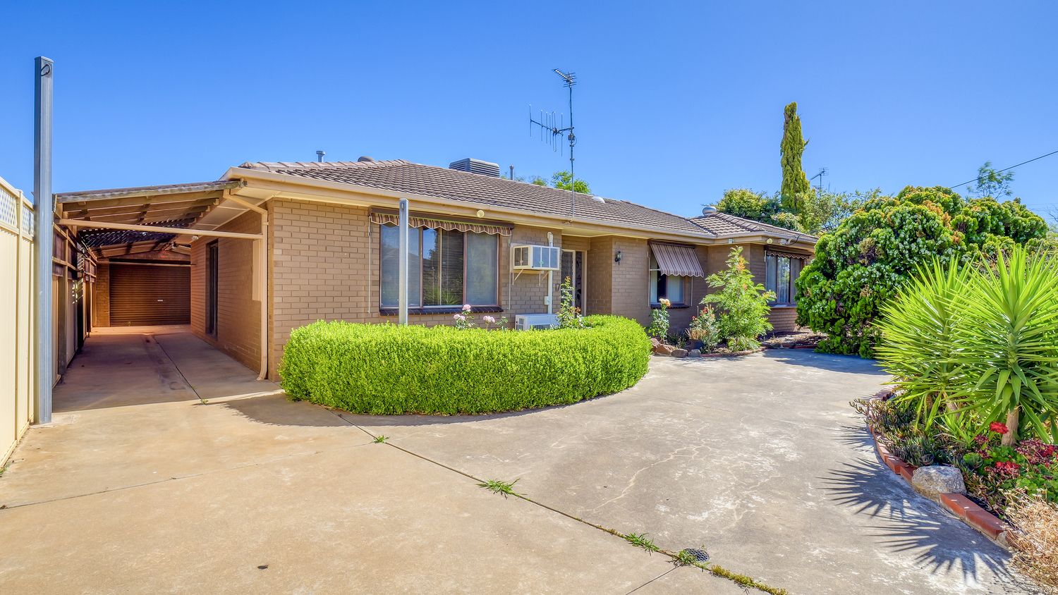 17 Graeme Street, Mooroopna VIC 3629, Image 1