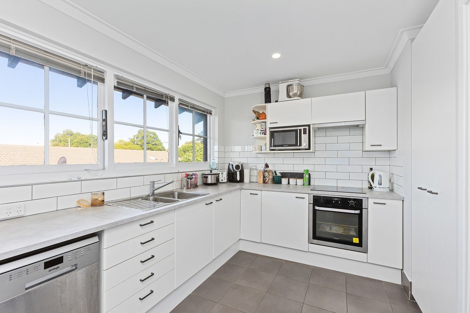 2 bedrooms Apartment / Unit / Flat in 10/59 Waddell Road BICTON WA, 6157