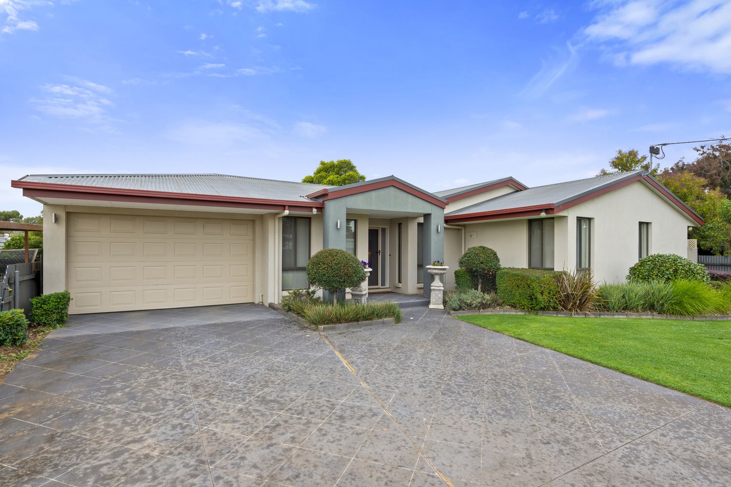 75 Gifford Street, Nathalia VIC 3638, Image 2