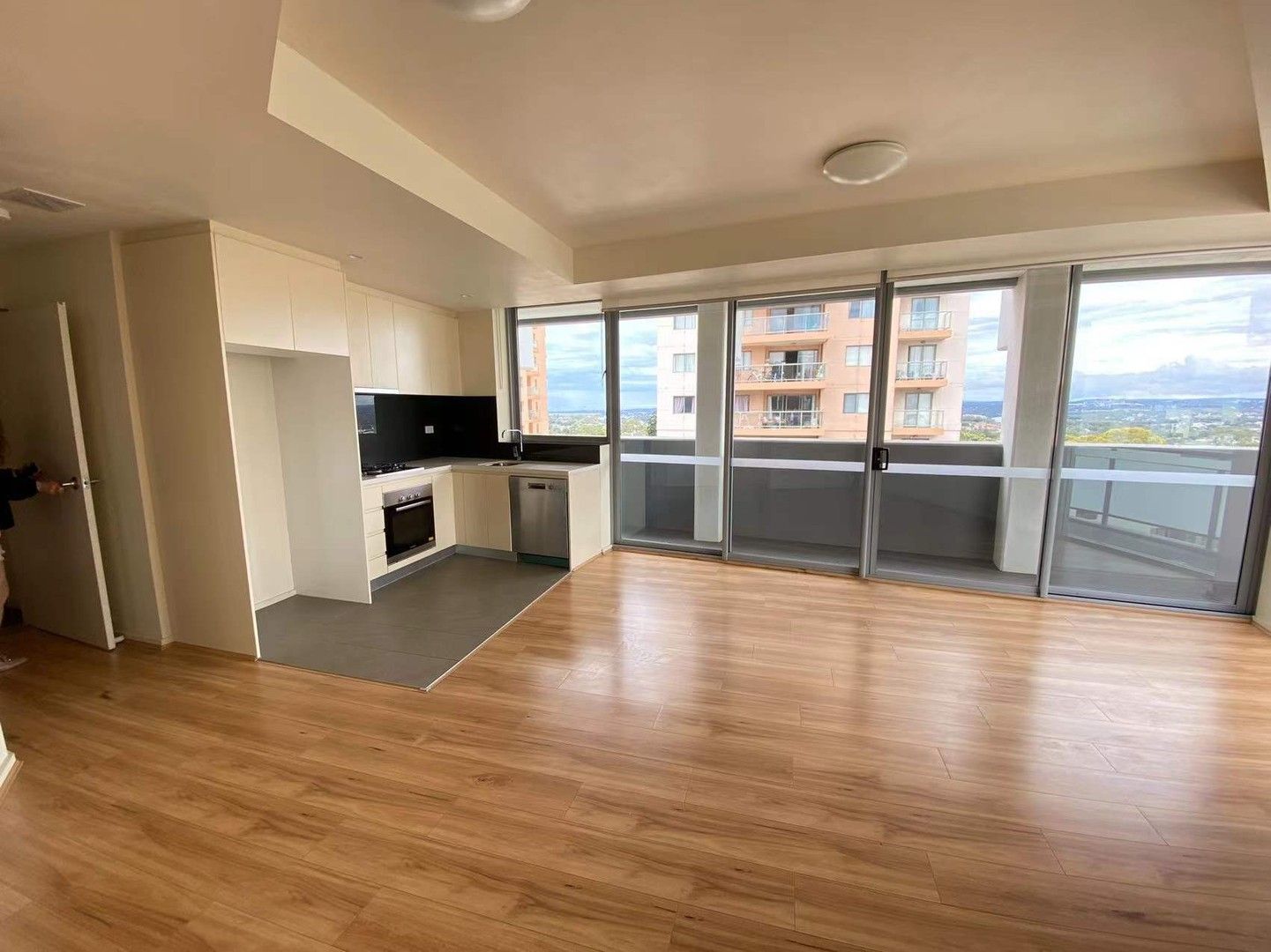 1 bedrooms Apartment / Unit / Flat in 29/1-3 Railway Parade HURSTVILLE NSW, 2220