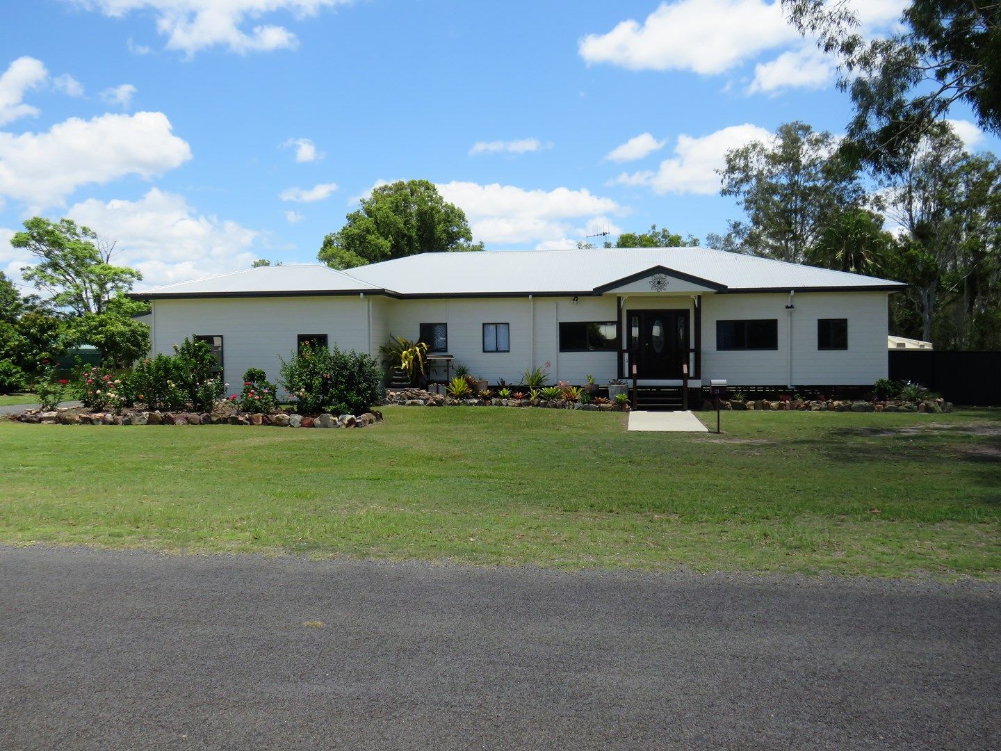 21 King Street, Howard QLD 4659, Image 0