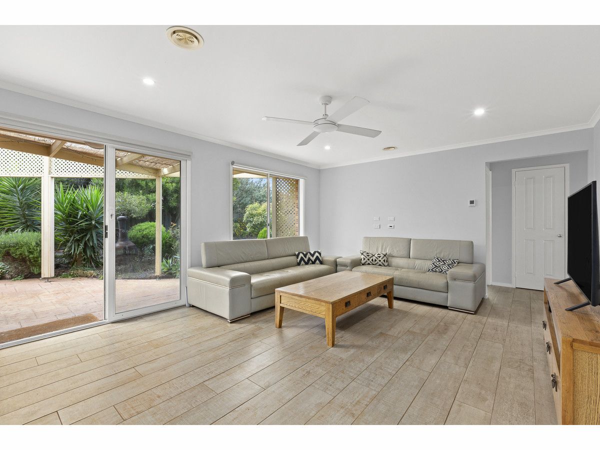 42 Victoria Street, Safety Beach VIC 3936 House For Rent Domain