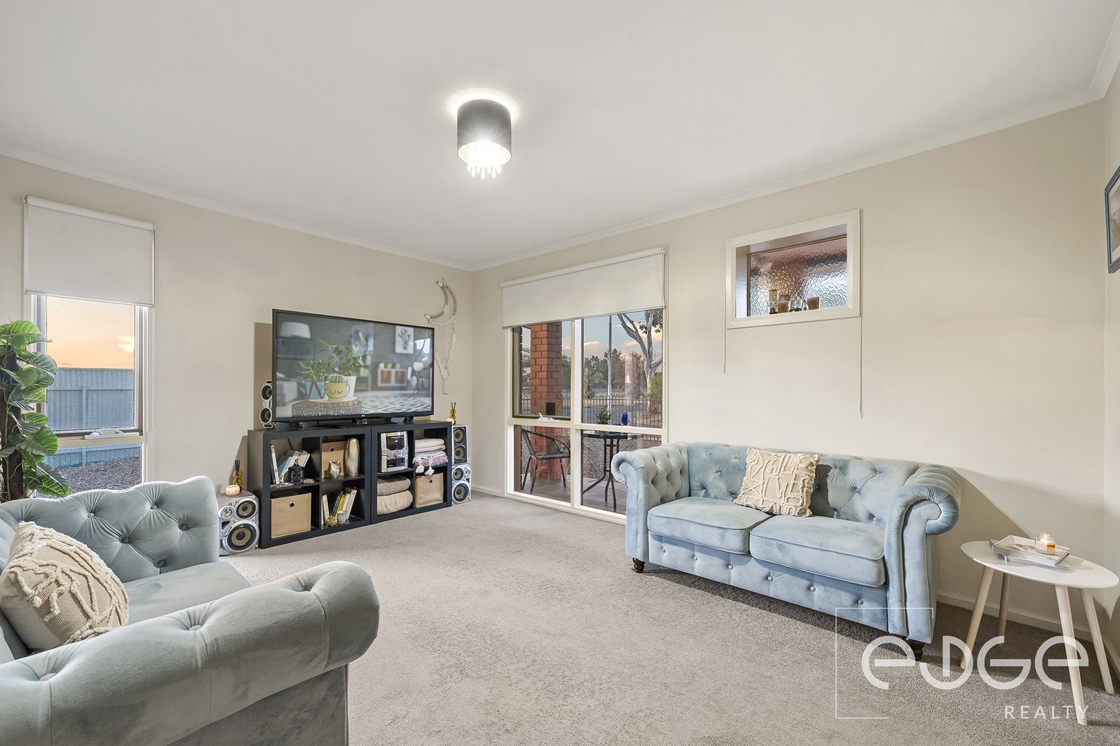 2 Amanda Court, Munno Para SA 5115, Image 2