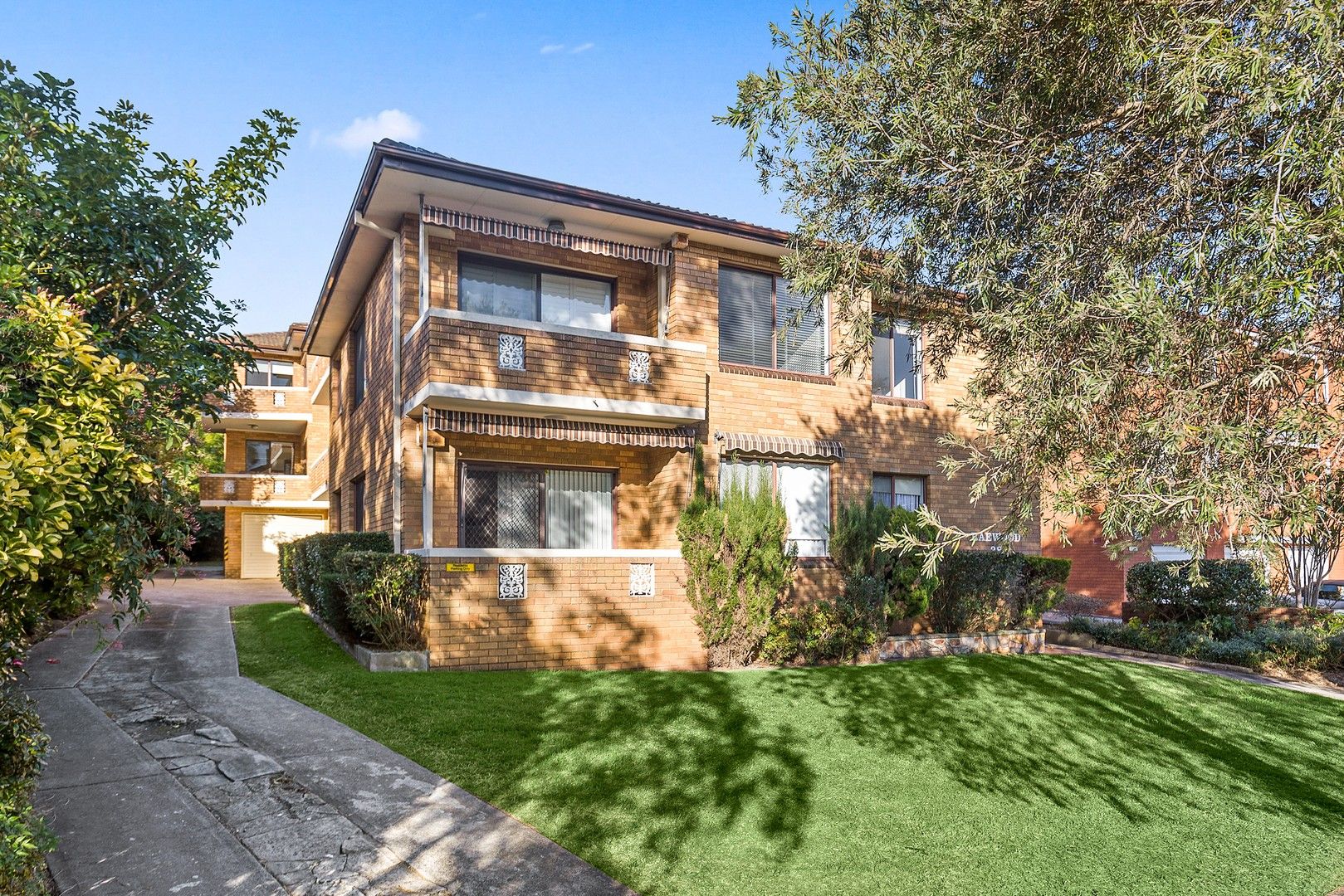 4 bedrooms Apartment / Unit / Flat in 8/38 Letitia Street OATLEY NSW, 2223