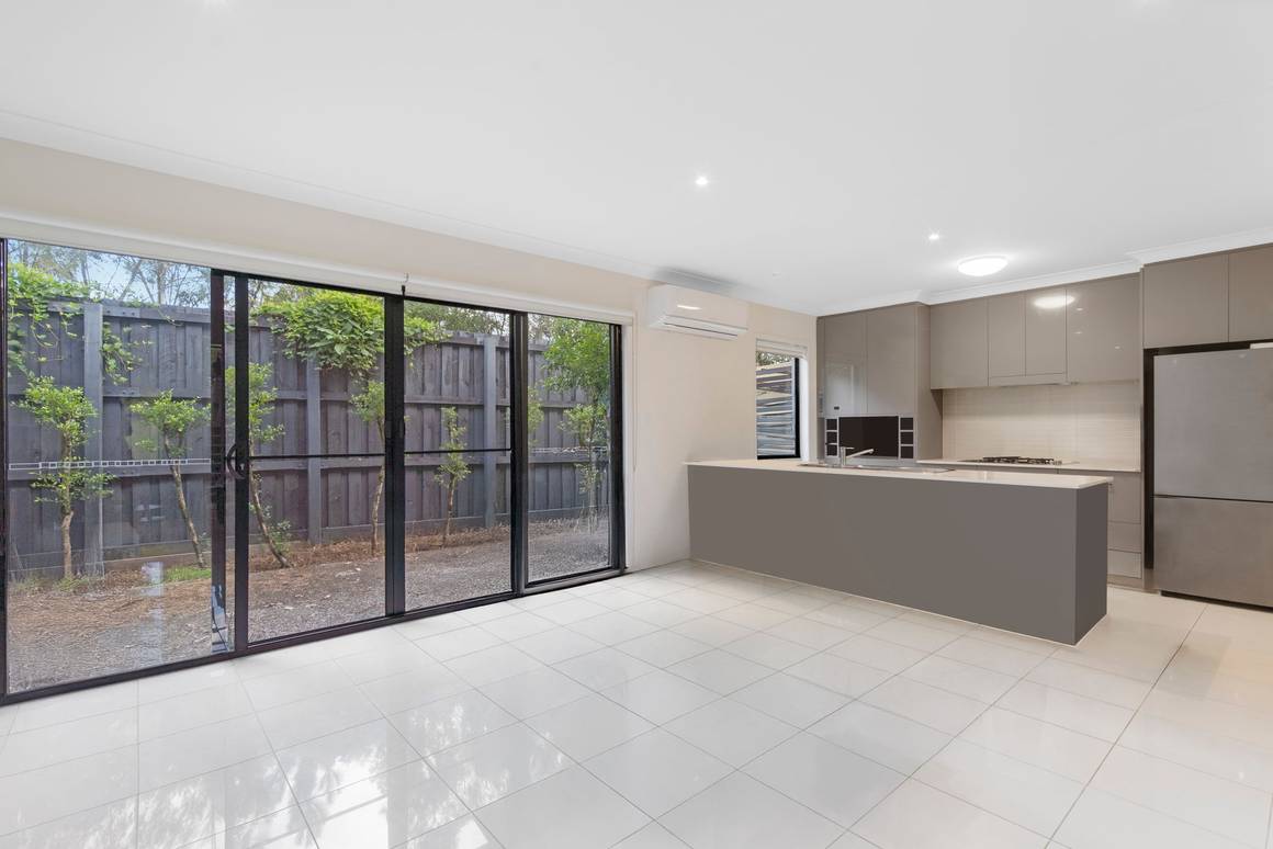 60/2 Bourton Road Merrimac 4226 - Image 4