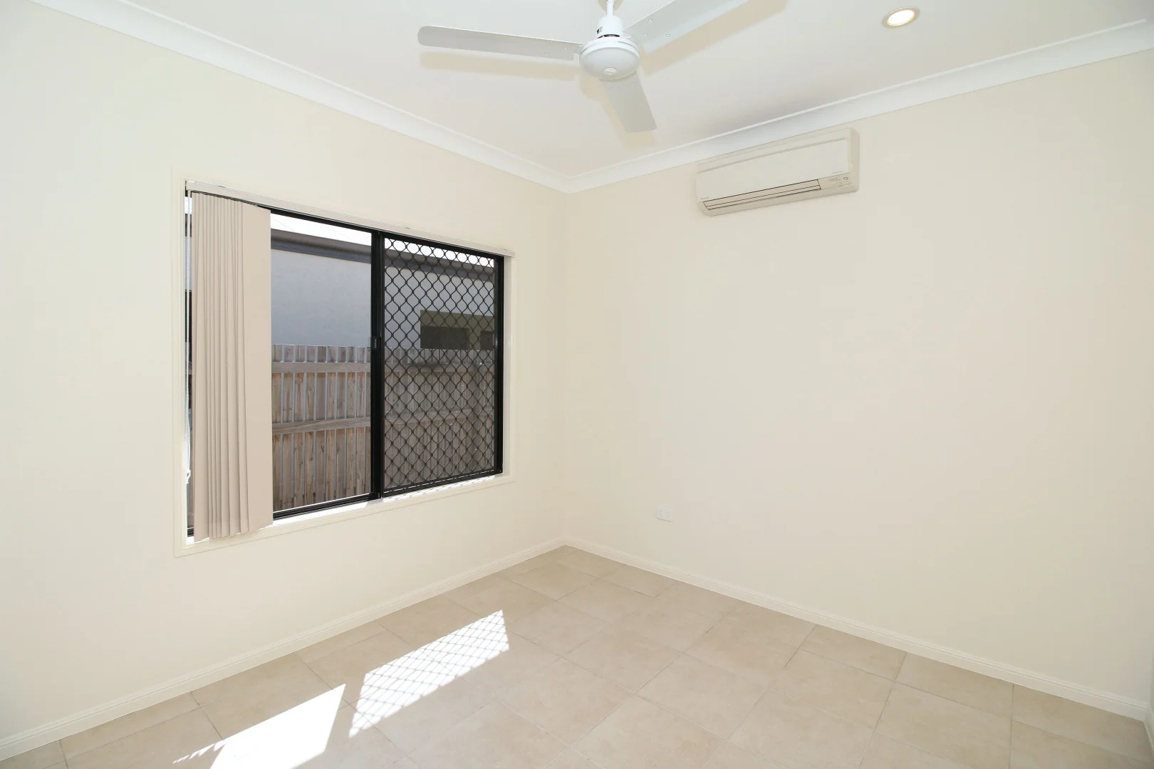 Additional image 8 of 15 Skardon Place, Kelso QLD 4815