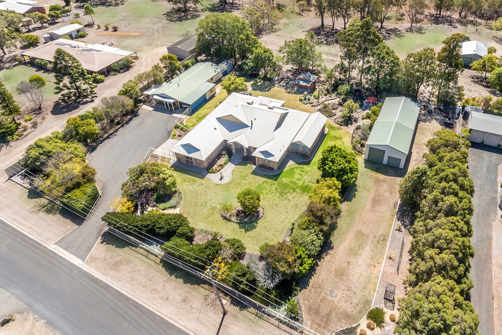 1 Rocky Ridge Court, Cotswold Hills QLD 4350, Image 0