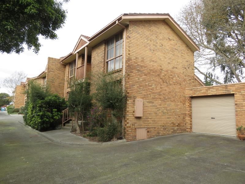 2 bedrooms Townhouse in 5/3 Jessop Street GREENSBOROUGH VIC, 3088