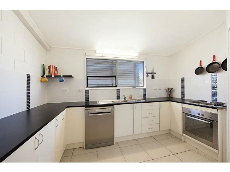 3/64 Robertson Street, Railway Estate QLD 4810, Image 0