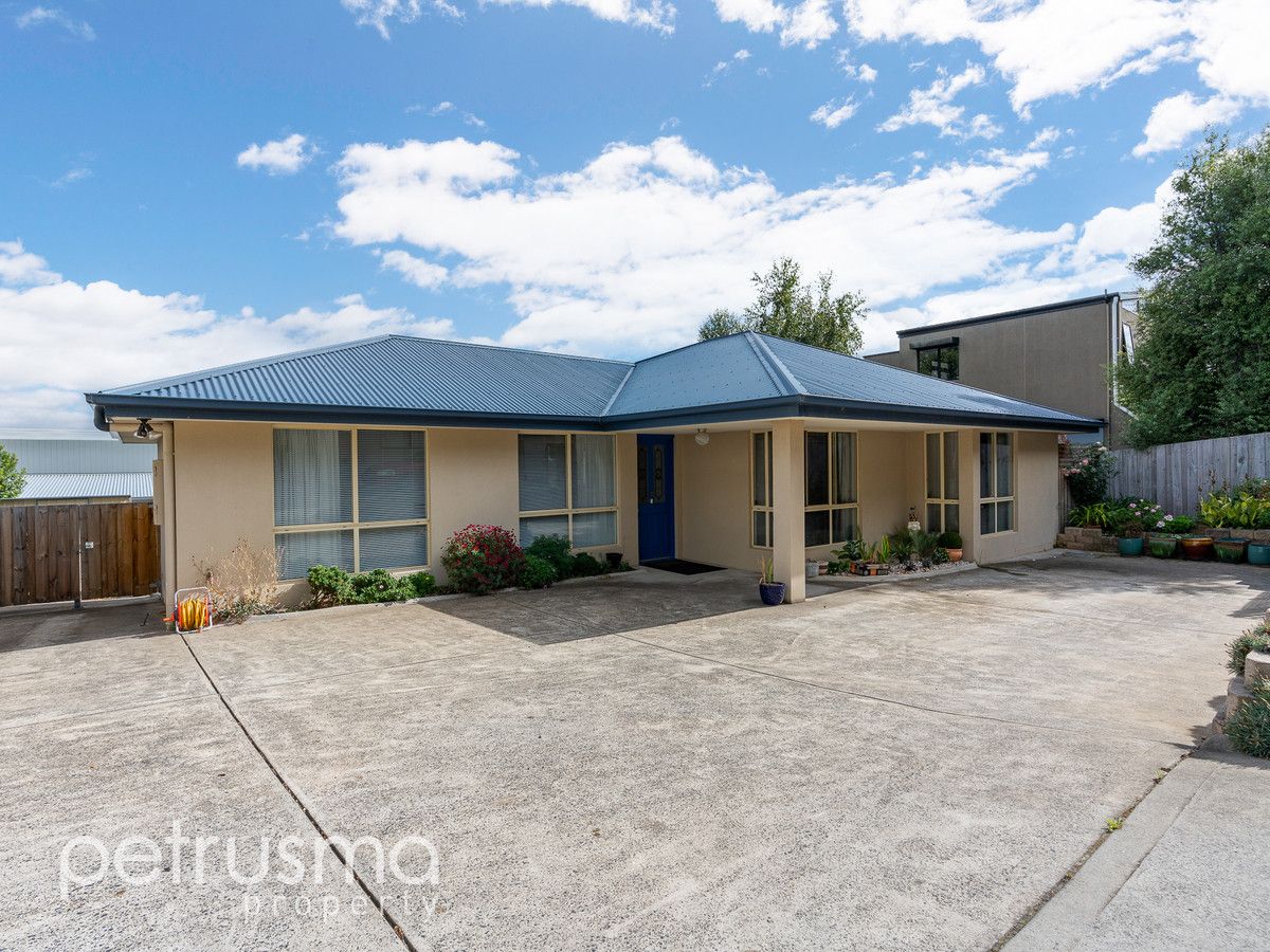 2/87 Oakdowns Parade, Oakdowns TAS 7019, Image 0