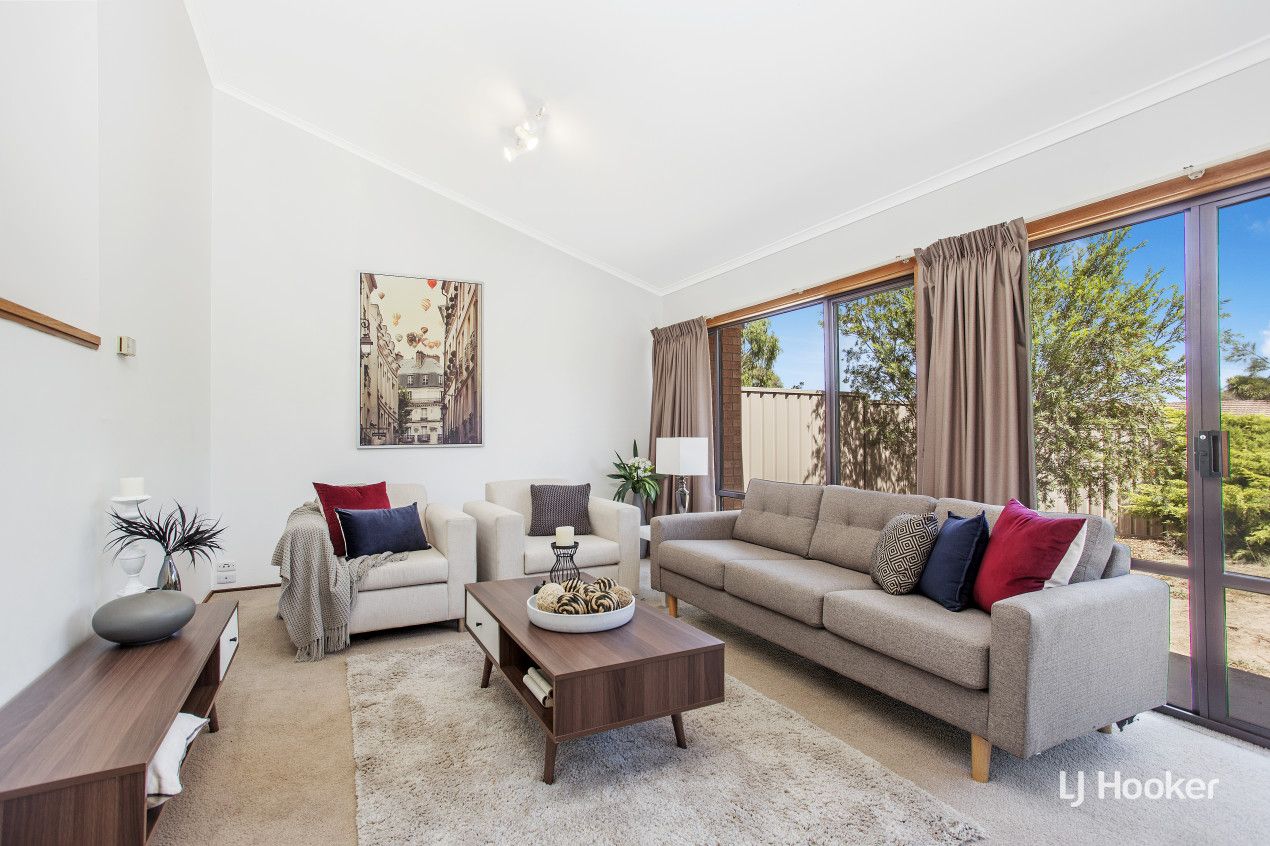 1/57 Krefft Street, Florey ACT 2615, Image 2