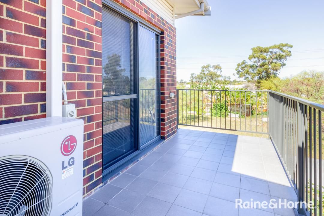 12/148 Wharf Street, Cannington WA 6107, Image 2