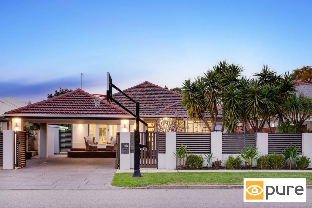 4 bedrooms House in 108 Essex Street WEMBLEY WA, 6014