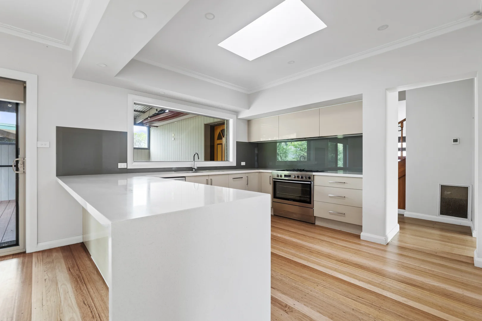 Additional image 5 of 37 Tivendale Road, Officer VIC 3809