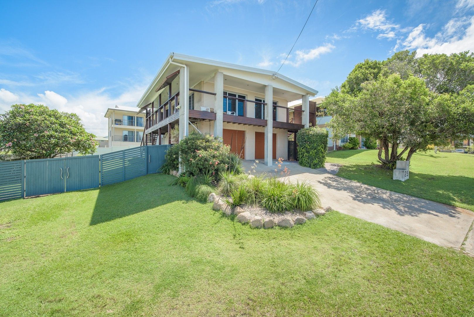 25 Scallop Street, Tannum Sands QLD 4680, Image 0