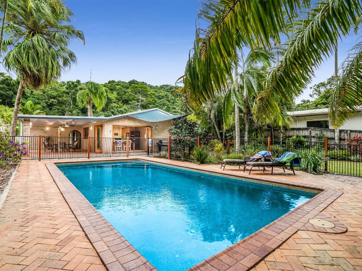 24 Mackey Close, Brinsmead QLD 4870, Image 0