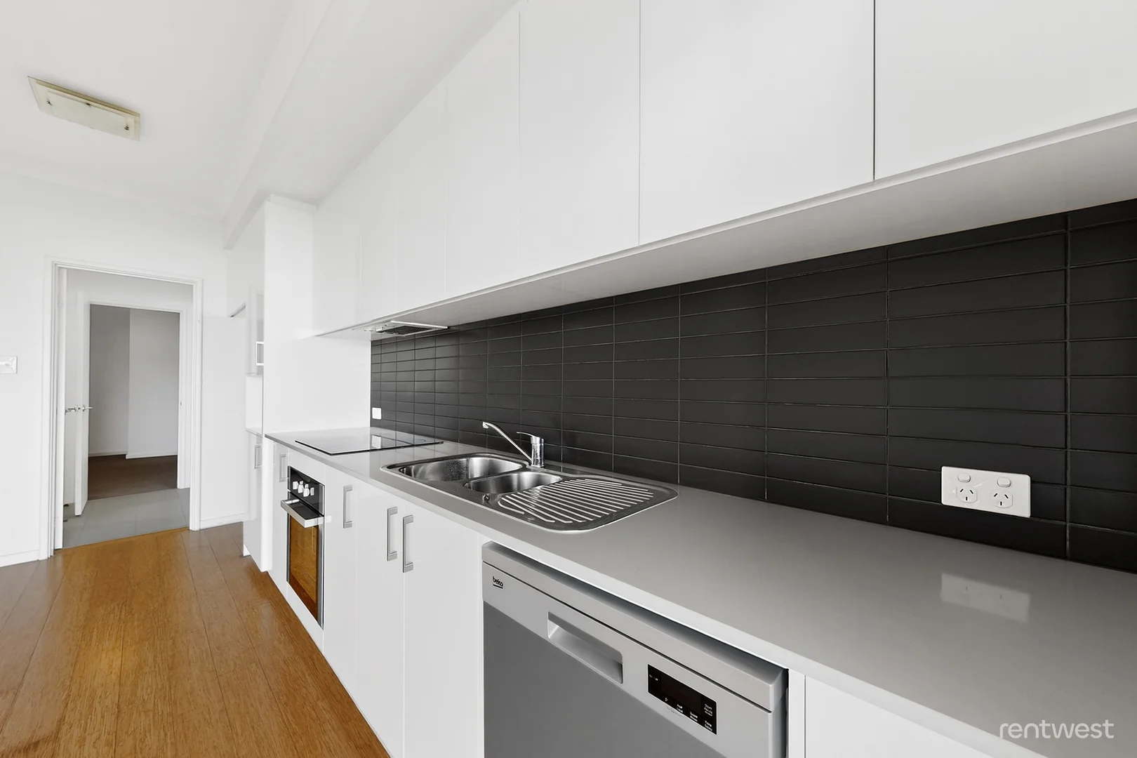 Additional image 7 of 4/33 Newcastle St, Perth WA 6000