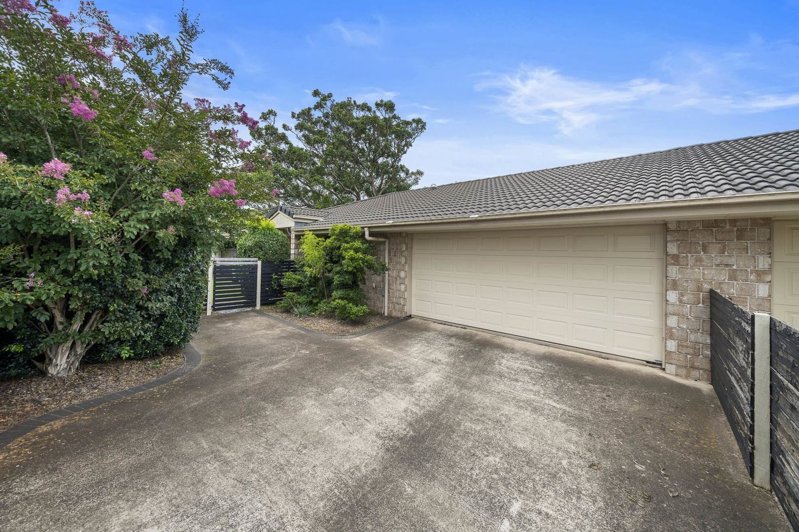 1/59 Hamilton Street, Newtown QLD 4350, Image 2