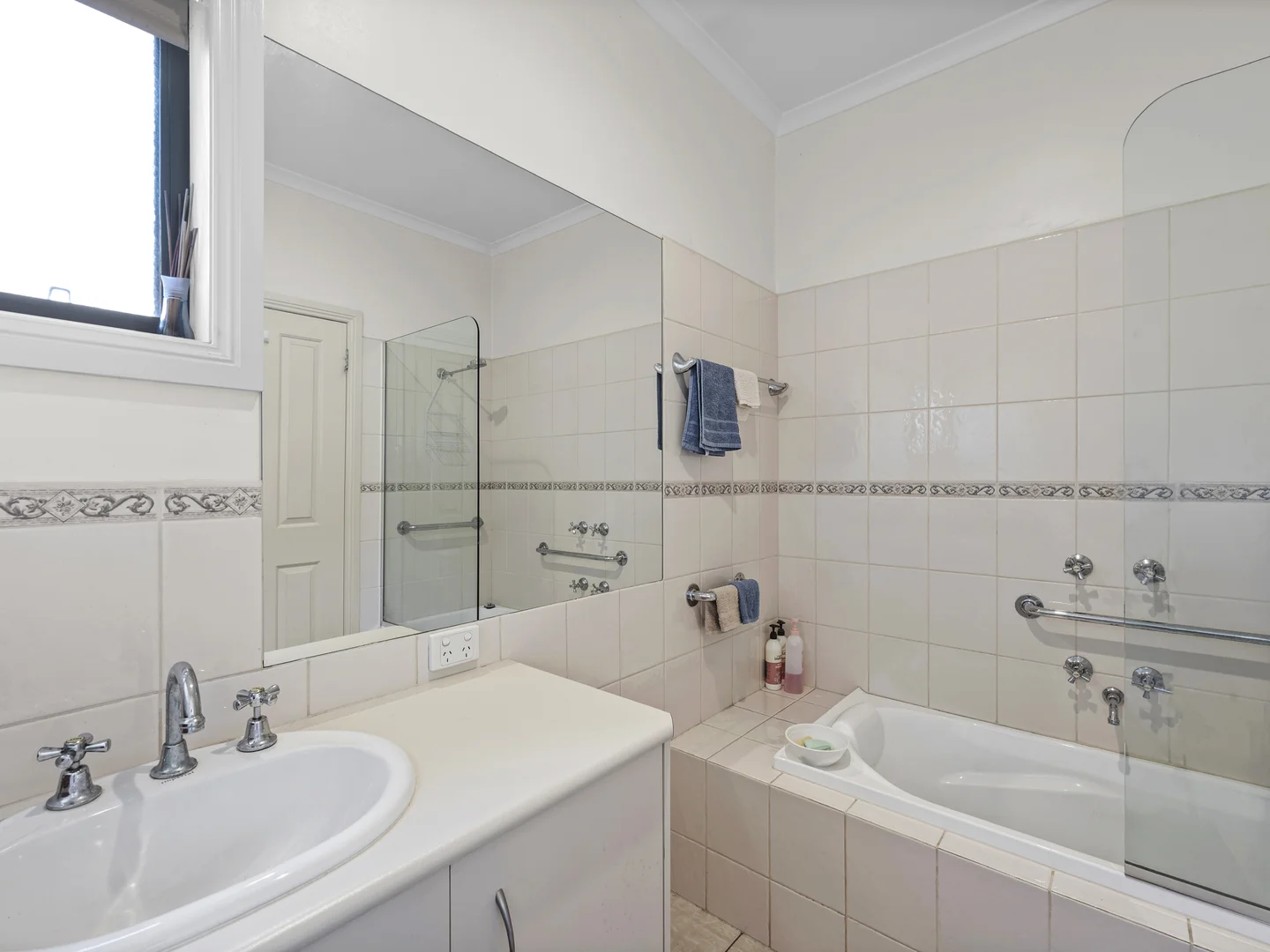 Additional image 10 of 4/38 Ailsa Street, Mansfield VIC 3722