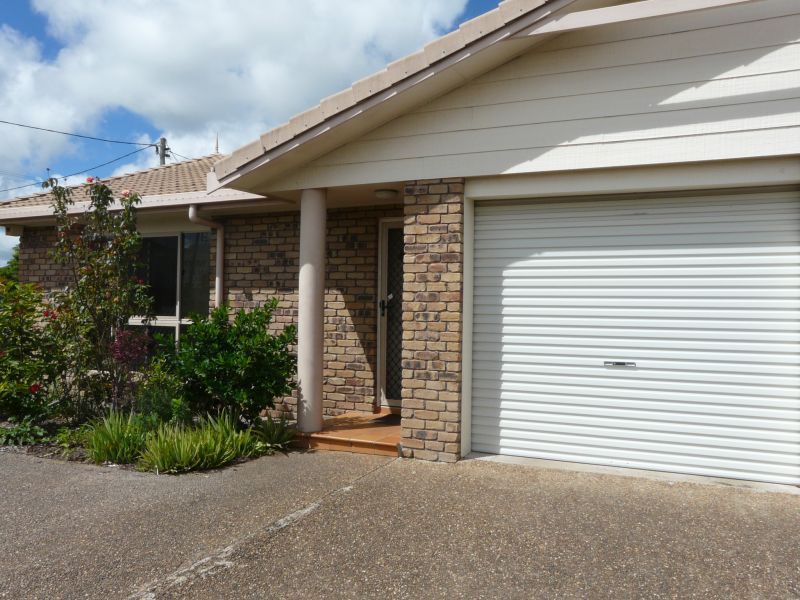 Unit 1/135 GRAHAM Street, Ayr QLD 4807, Image 1