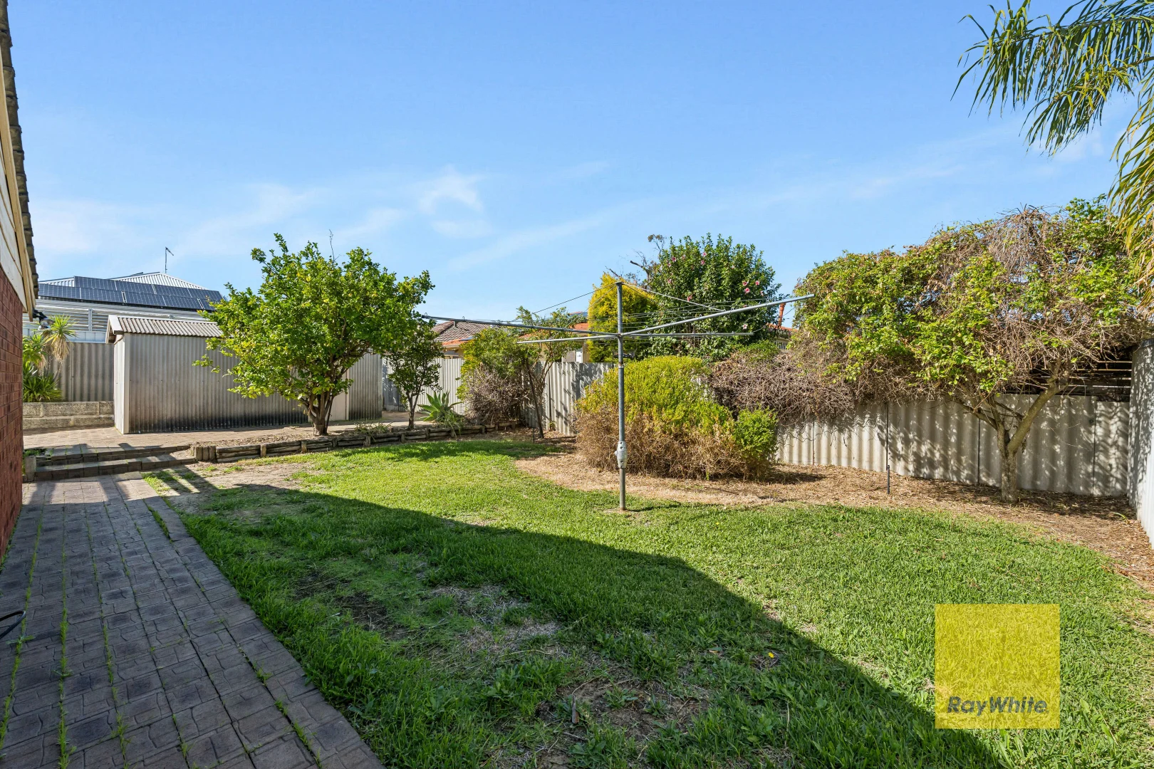 Additional image 18 of 42 Kanangra Crescent, Greenwood WA 6024