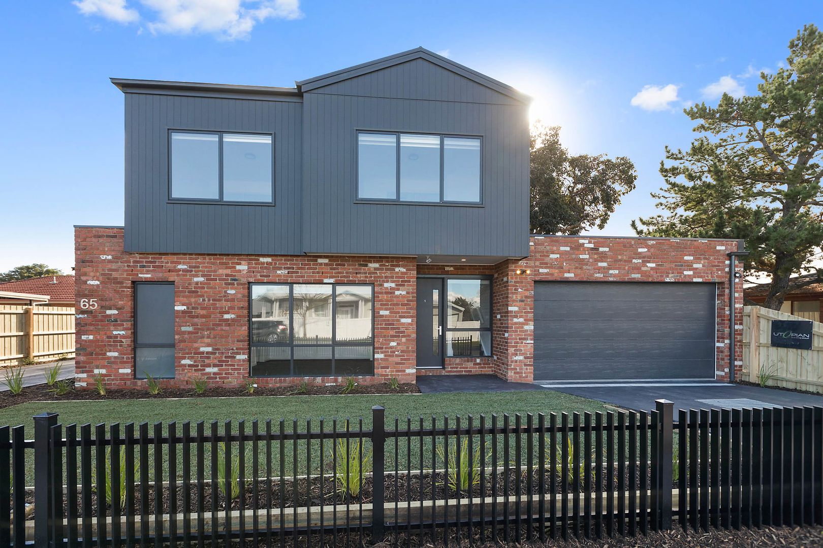 4 bedrooms Townhouse in 1/65 Woodbine Grove CHELSEA VIC, 3196