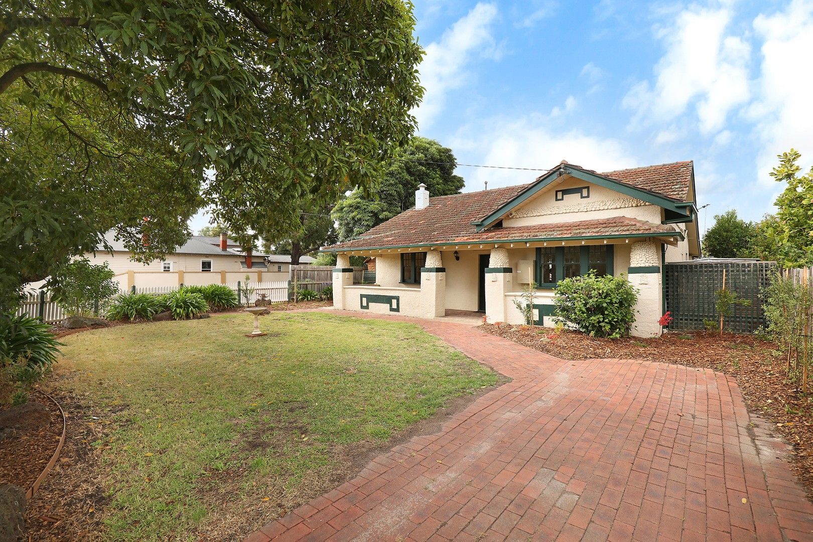 3 bedrooms House in 90 Ford Street IVANHOE VIC, 3079