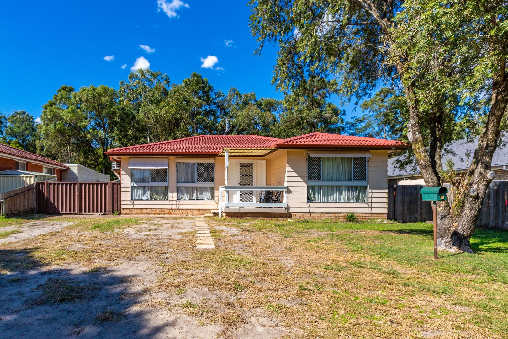 7 Rosemount Drive, Raymond Terrace Property History & Address